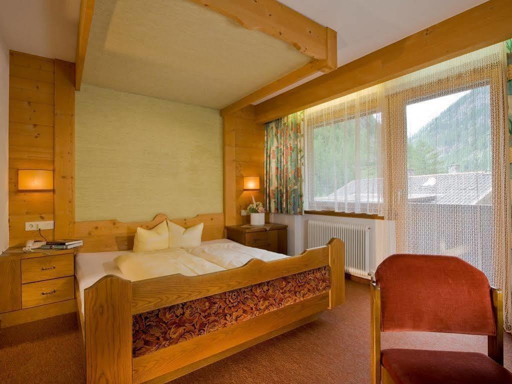 Hotel Neue Post Solden Exterior photo